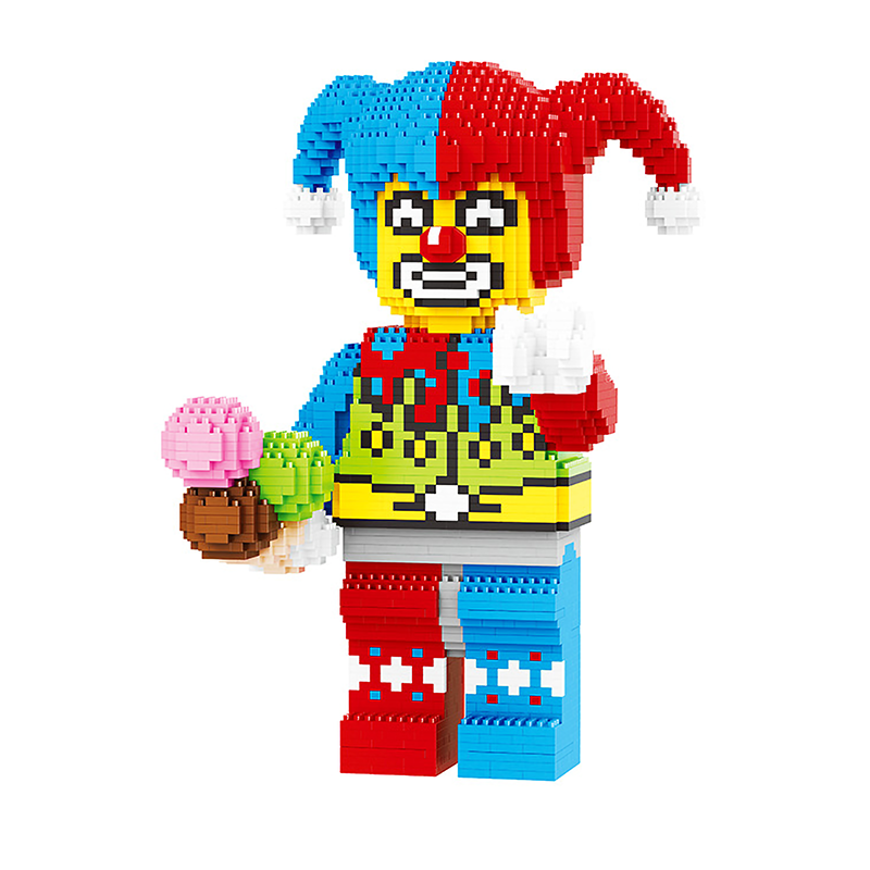 Funny Juggling Clown - Block Center