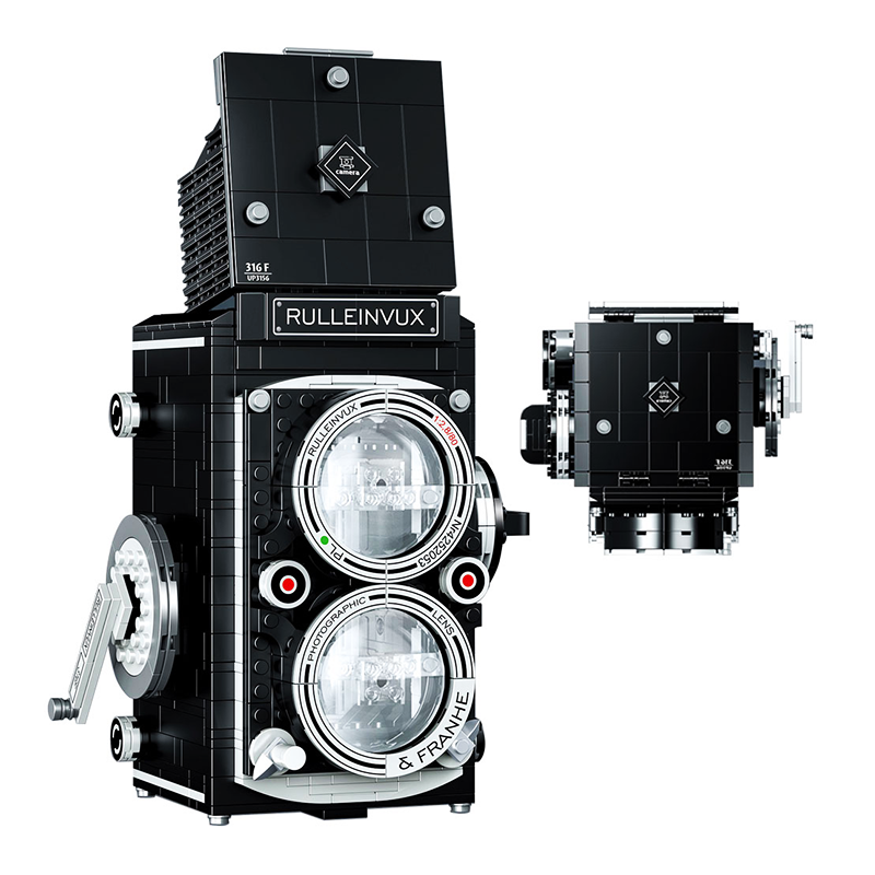 Vintage Crank Camera - Block Center