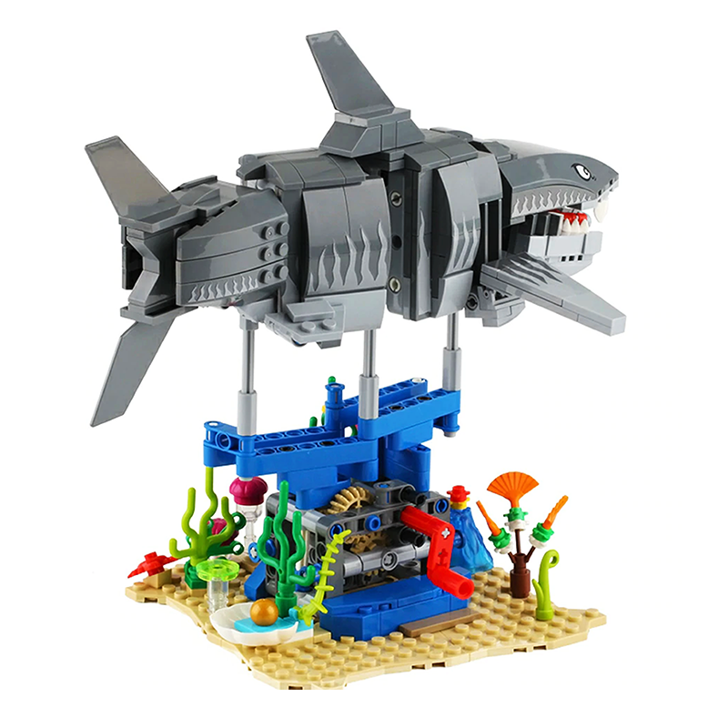 Mighty Megalodon - Block Center