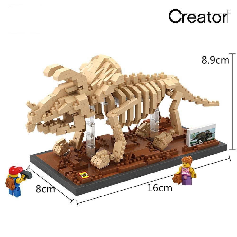 Dinosaur Triceratops - Block Center