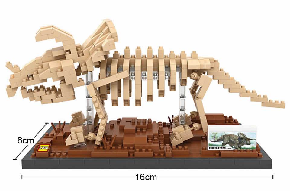 Dinosaur Triceratops - Block Center