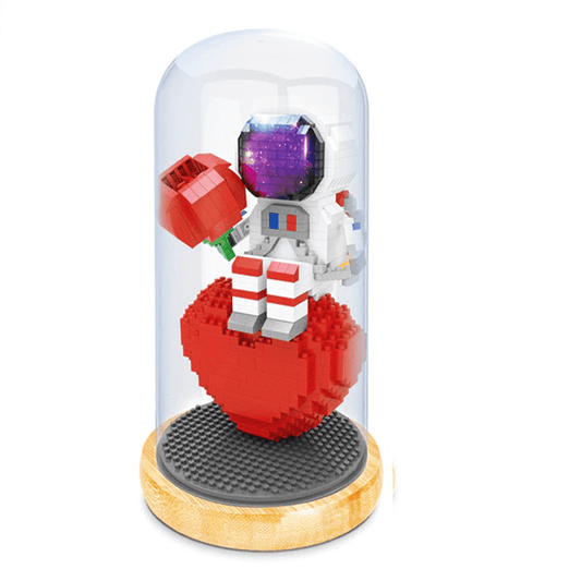 Fun Astronaut - Heart - Block Center